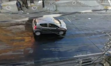 Vecinos echan aceite en Villa El Carmen para evitar el paso de las motos de la Policía