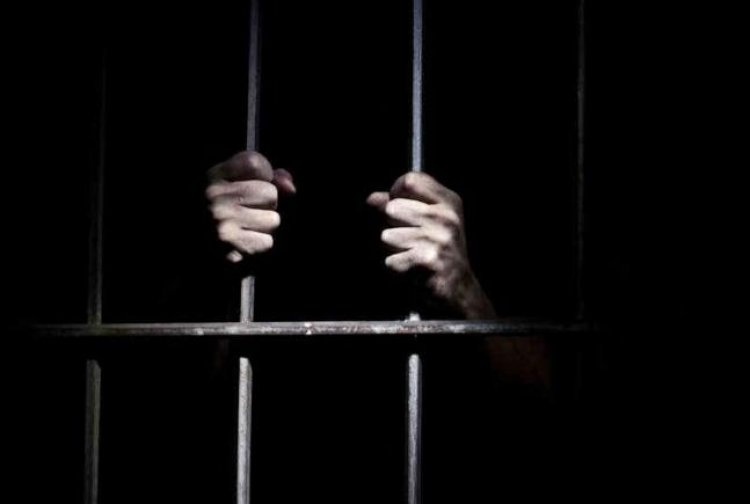 30 años de cárcel para el hombre que violó a su hija durante siete años
