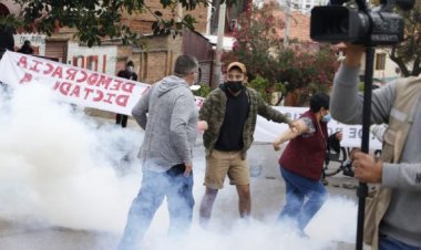 Gobierno saca a la Policía y sus sectores para levantar bloqueos y enfrentar a manifestantes