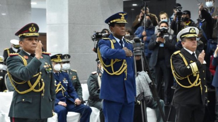 Arce posesiona al nuevo Alto Mando Militar
