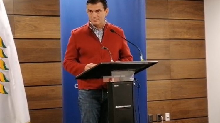 Senador del CC desafía al Gobierno a un debate para demostrar que las leyes 1386 y 218 «no sirven»