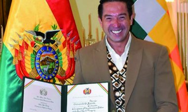 Cronenbold hunde su misión diplomática con un TikTok