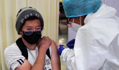 COVID-19: Salud autoriza la vacunación de los menores desde los 12 años