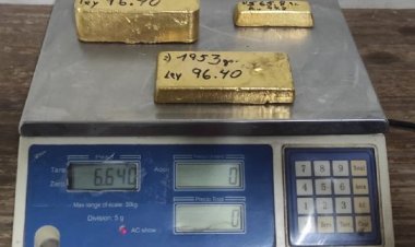 En Chile, un boliviano cae con tres lingotes y 169 anillos de oro
