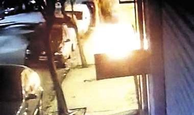 Atacan con molotov edificio del grupo argentino Clarín