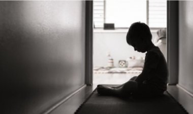 Un niño de 9 años fue quemado por no planchar la ropa