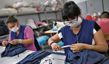 Aguinaldo de Navidad debe ser pagado hasta el 20 de diciembre impostergablemente