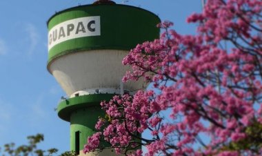 Caso ítems salpica a cooperativa cruceña de agua: 1.000 funcionarios no marcaban tarjeta