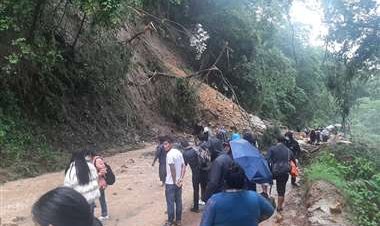 Ruta a Bermejo, La Angostura y Comarapa registra problemas de transitabilidad por deslizamientos