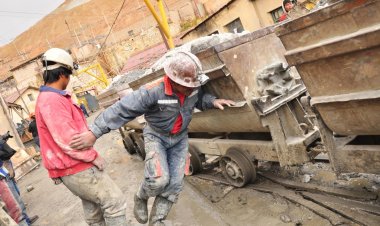 Al menos 48 cooperativas mineras ponen en ‘riesgo’ al cerro Rico de Potosí