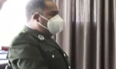 Dan de baja a mayor sindicado de liderar el motín; suman 13 policías retirados