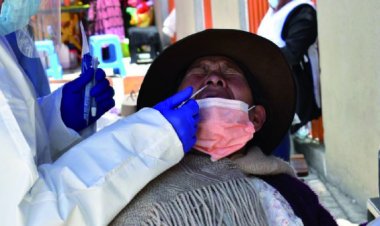 Ómicron ya está en Bolivia y una persona contagia a otras 8 a 12