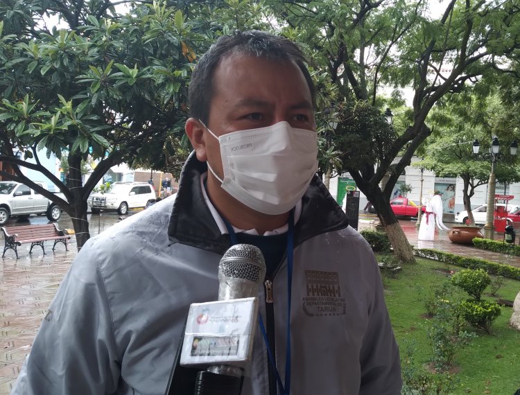 Mancilla: “No se debe forzar a nadie a vacunarse, ni privar sus derechos”