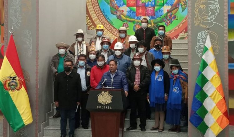 Gobierno suspende “todo acto masivo” por el Día del Estado Plurinacional ante la ola de contagios