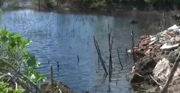 Mujer que intentó ahogar a su bebé en un pozo es enviada a la cárcel