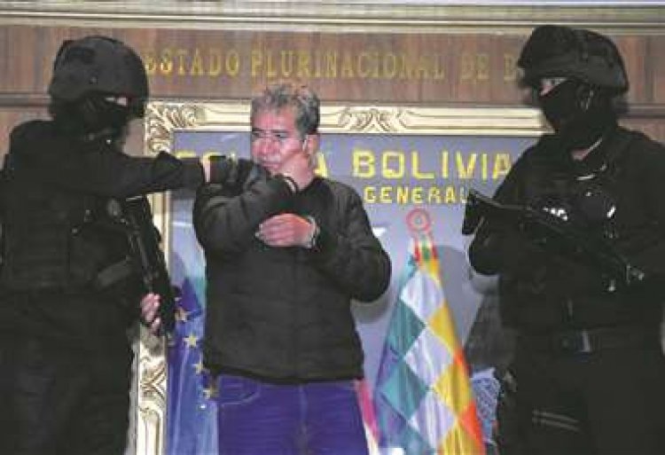 Exjefe antidrogas va a la cárcel; antes de caer retiró $us 42.600