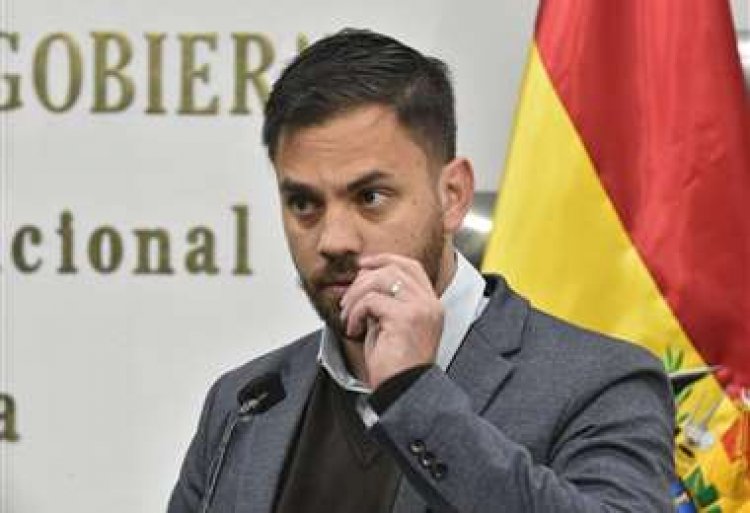 Ministro de Gobierno dice que el caso Dávila data de 2020, “cuando Evo no estaba en el país”