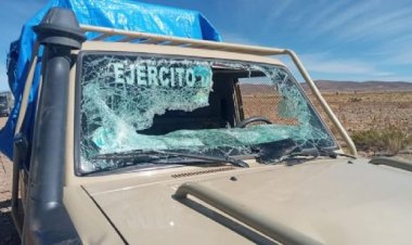 Contrabandistas operan con quema de oficinas, apoyo de lugareños y cometen hasta secuestros