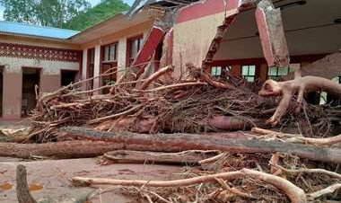 Reportan 400 familias damnificadas por desborde de la quebrada Itayuro en Tarija