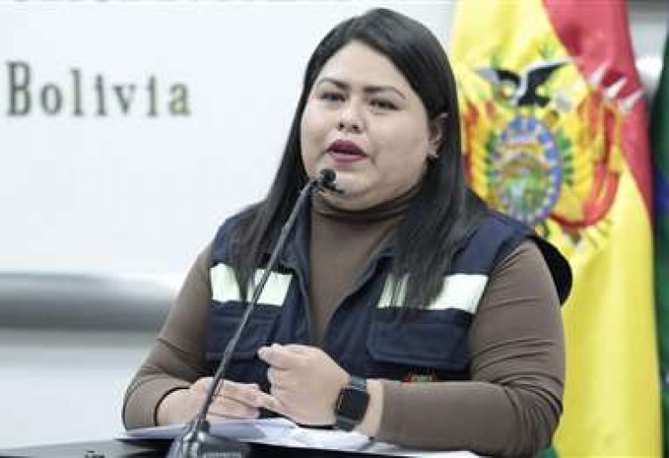 Migración destituye a cuatro funcionarios que impidieron ingreso de pareja de refugiados ucranianos