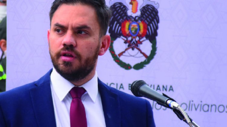 El MAS interpelará a Del Castillo tras considerar insuficientes sus explicaciones