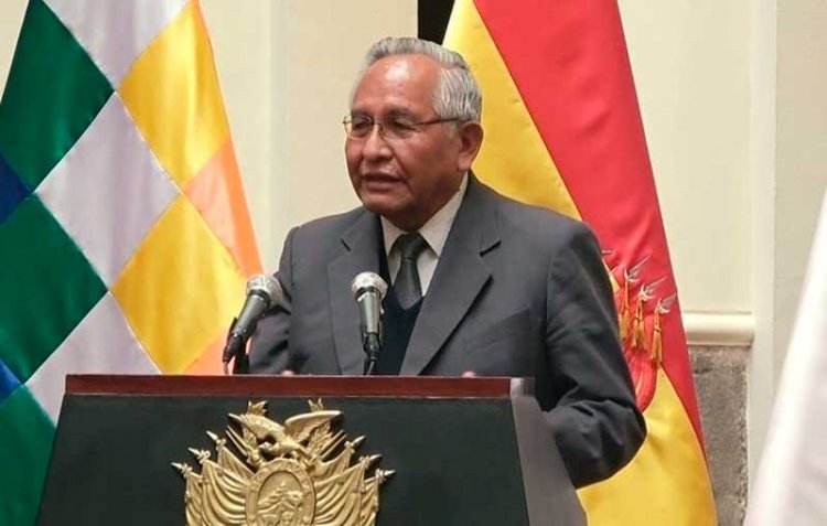 Imputan a Víctor Hugo Cárdenas por clausurar el año escolar en 2020, la fiscalía pide detención domiciliaria