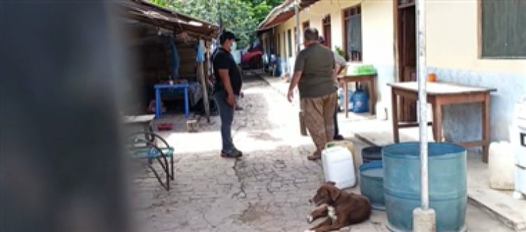 Policía busca a los atracadores que robaron Bs 13 mil de la vivienda de un anciano