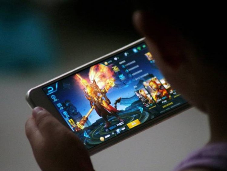 Rescatan a niña boliviana que fue llevada con engaños a Perú mediante el juego Free Fire