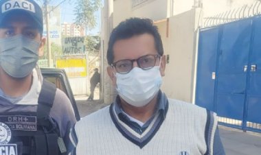 Mendoza es trasladado a La Paz por tierra, debe rendir cuentas por al menos dos delitos