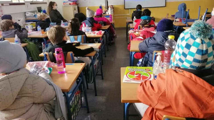 Inició el horario de invierno para las Unidades Educativas en la Provincia Cercado