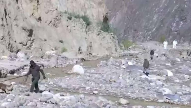 Policía halla restos óseos en el río Achocalla y analizan si tienen relación con la mujer decapitada
