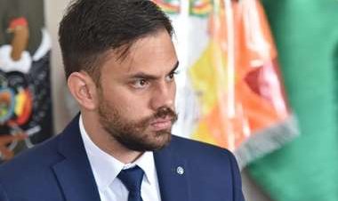 Ministro Del Castillo será interpelado el 7 de julio por el tráfico de autos robados en la Policía