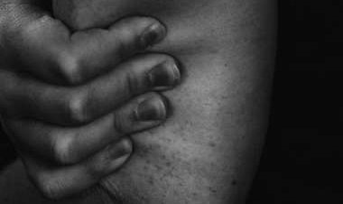 Sube a ocho el número de víctimas de violación a manos de un docente y un decano de la Uagrm