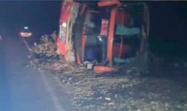 El bus de la empresa Villa del Norte sufrió un accidente que dejo varias personas heridas