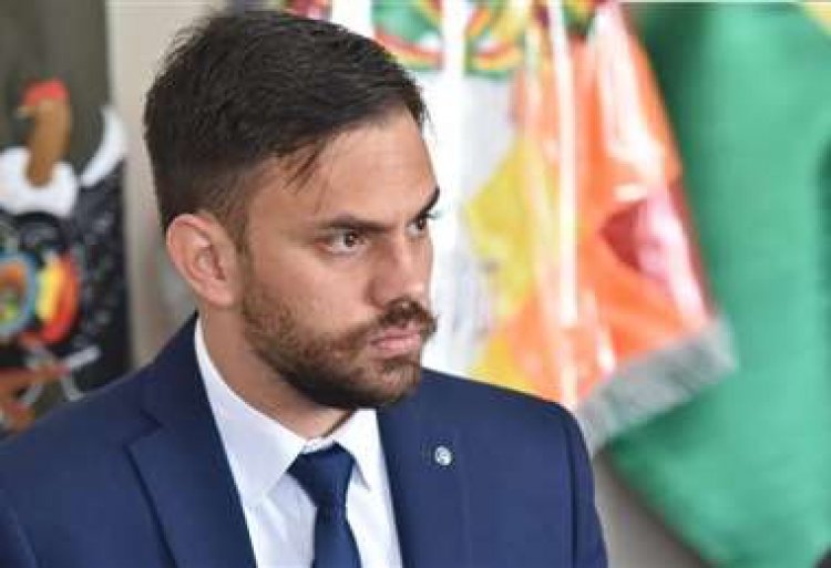 Ministro Del Castillo será interpelado el 7 de julio por el tráfico de autos robados en la Policía