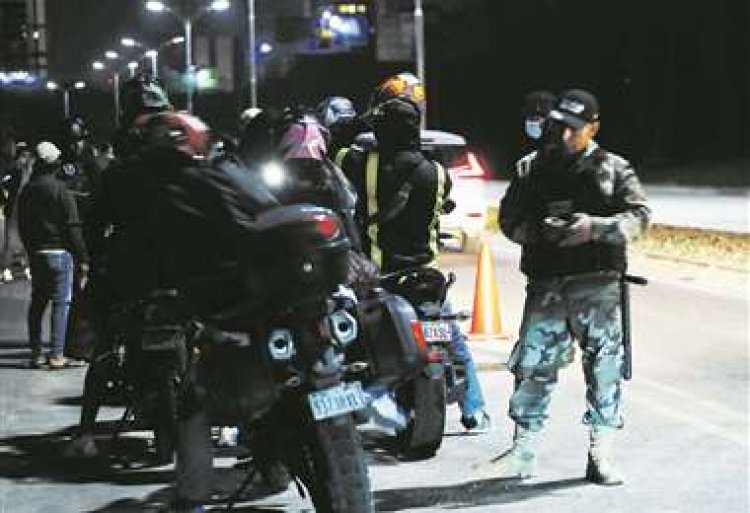 Tres policías fueron abatidos a balazos por una organización criminal