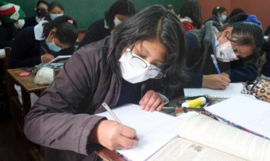 Educación confirma el retorno a clases presenciales y semipresenciales desde el lunes