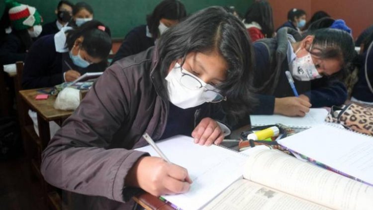 Educación confirma el retorno a clases presenciales y semipresenciales desde el lunes