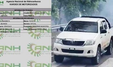 Concejales hallan en la basura los stickers retirados de la camioneta usada en el ataque a la casa de Jhonny