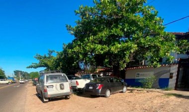 Acusan a Montaño de uso de coches oficiales en el paro