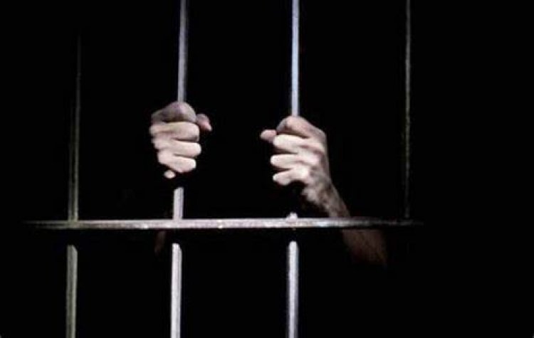 12 años de cárcel para sujeto que abusó sexualmente de su hija