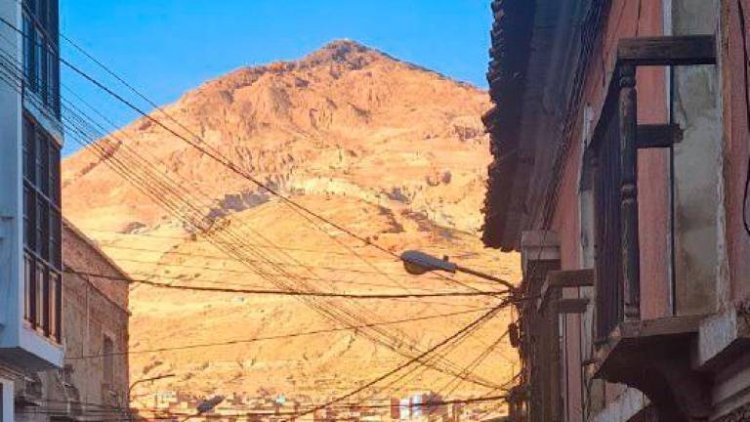 Hundimientos en la cúspide ponen al Cerro Rico en “riesgo de desplome”