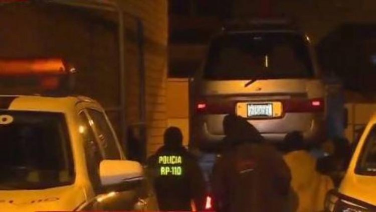 Delincuentes del violento atraco en El Alto abandonaron el auto que robaron para huir