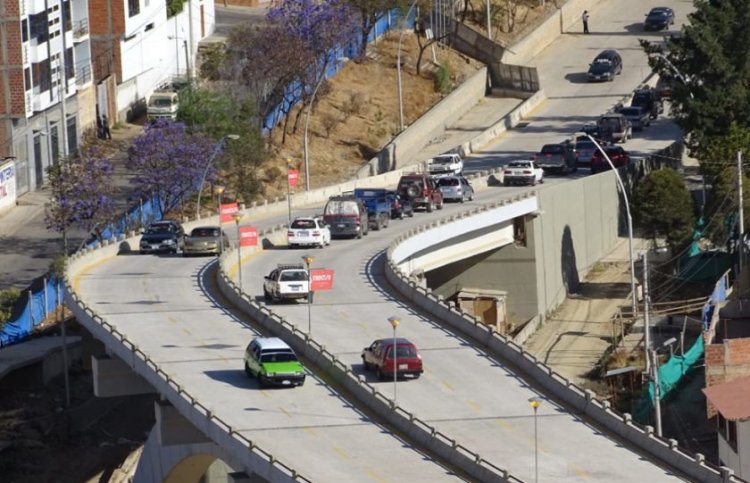 Sucre: Dos adolescentes mueren tras caer en el puente Tintamayu