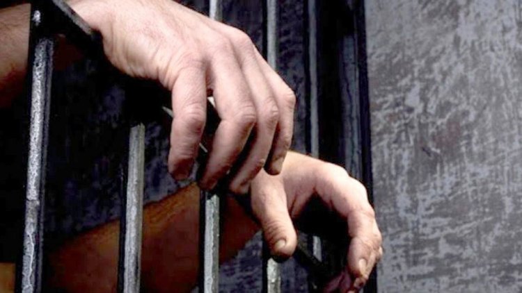 Envían a la cárcel a un sujeto investigado por el feminicidio de su novia