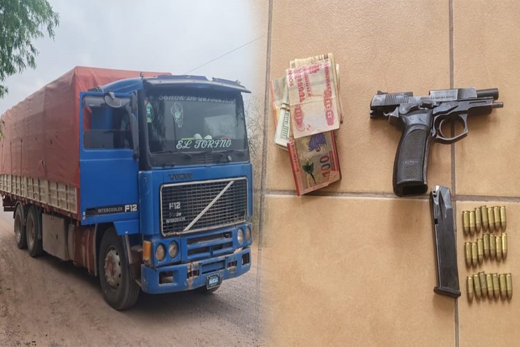 Interceptan camiones cargados de contrabando y custodiados por personas armadas.