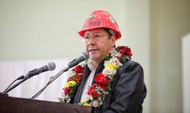 Arce: Hay quienes cuando la democracia no les es útil, usan otras formas para hacerse del poder