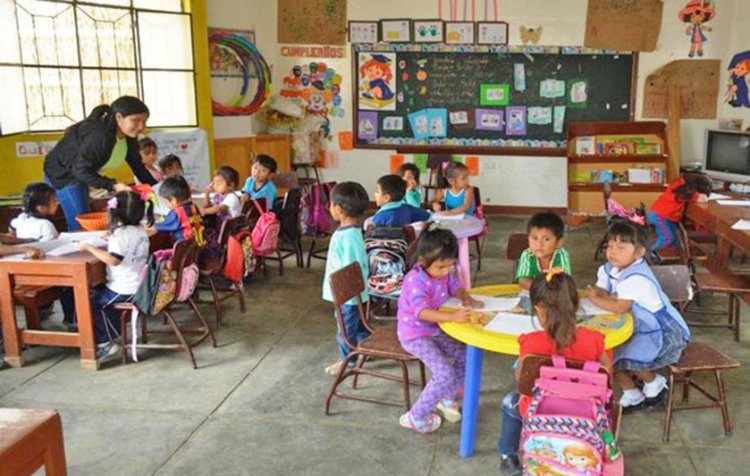 Niños de nivel inicial escolar aprenderán inglés y un idioma originario a partir 2023