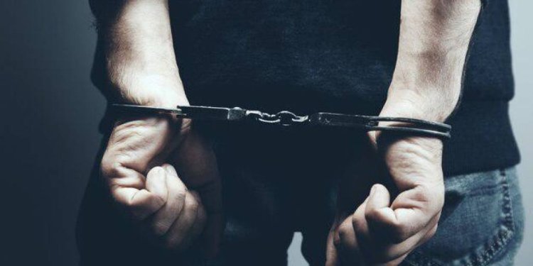 Joven de 26 años golpeó brutalmente a su madre, porque se negó a lavarle su ropa