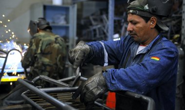 El pago de incremento salarial retroactivo a enero debe efectivizarse hasta el 31 de mayo